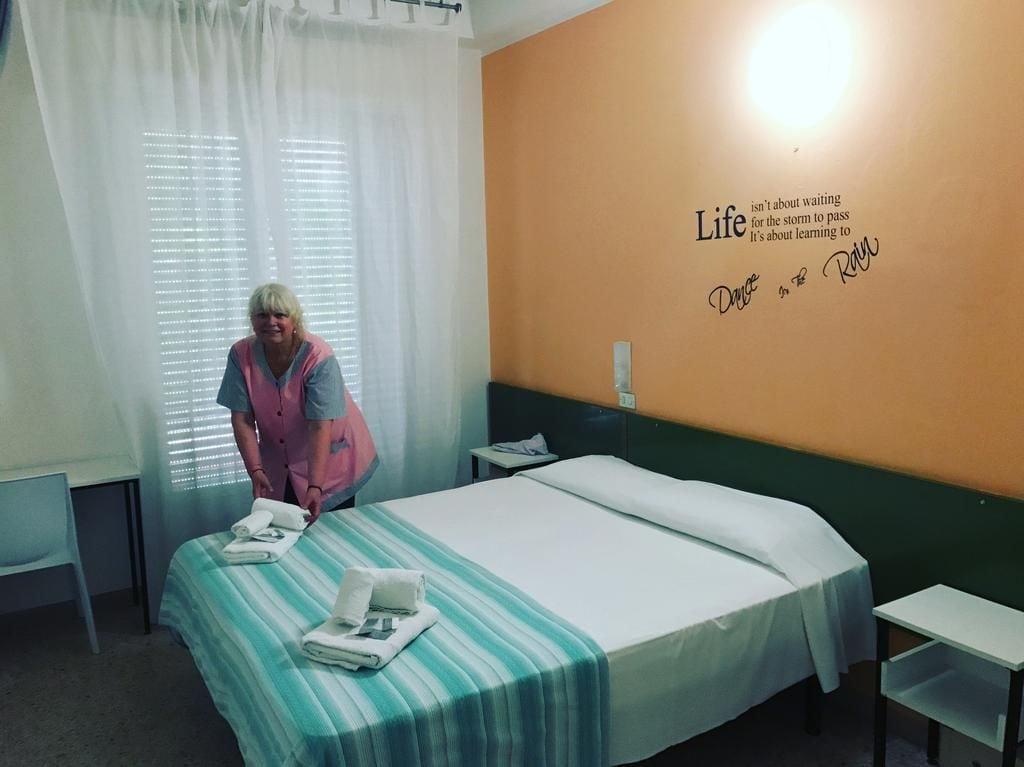 Hotel Nova Dhely Rimini Dış mekan fotoğraf