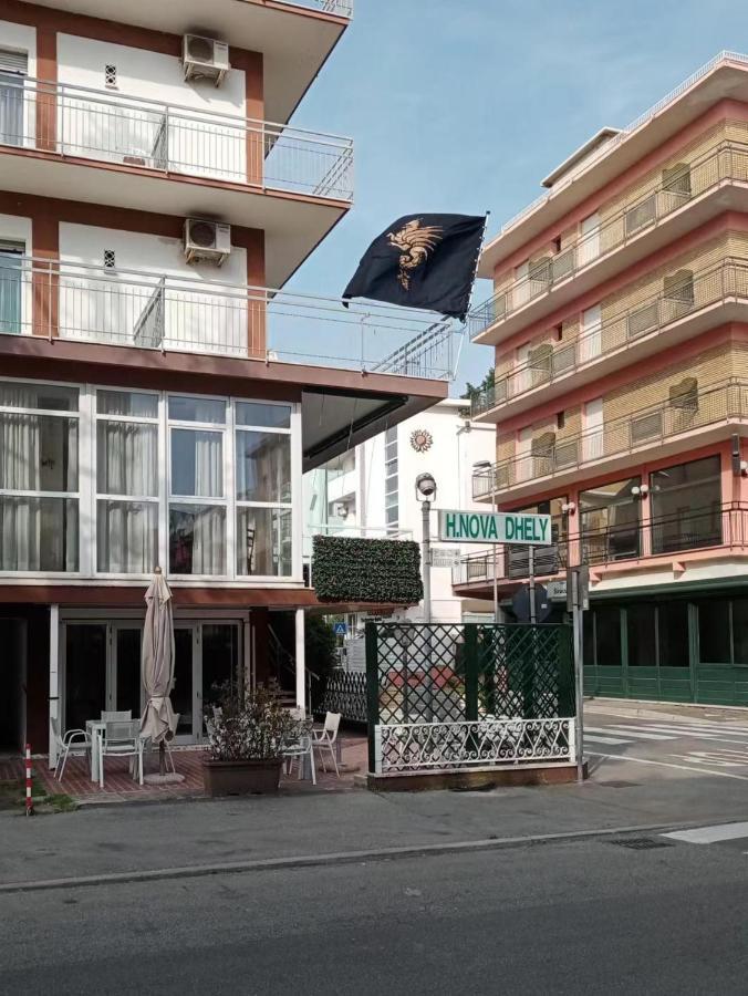 Hotel Nova Dhely Rimini Dış mekan fotoğraf