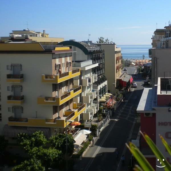 Hotel Nova Dhely Rimini Dış mekan fotoğraf